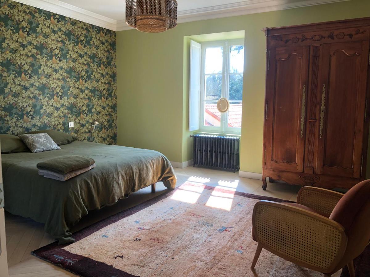 Domaine De La Mazure Bed & Breakfast La Chapelle-Basse-Mer Екстериор снимка
